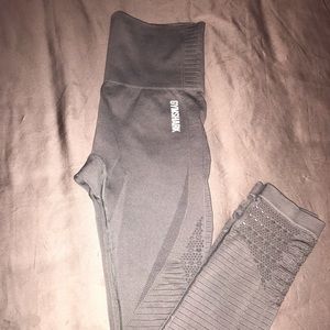 Mint Condition Gym Shark Leggings